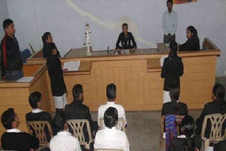 moot-court